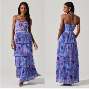 ASTR daytona Floral Maxi Dress